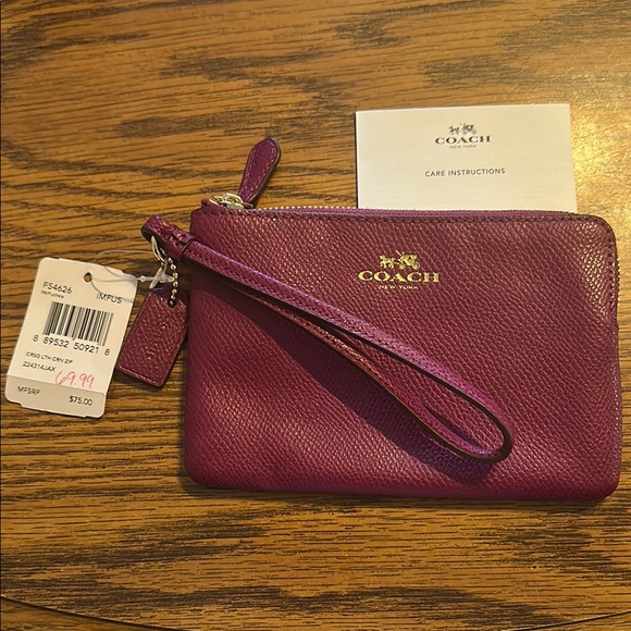 Coach Handbags - Coach Fuchsia wristlet